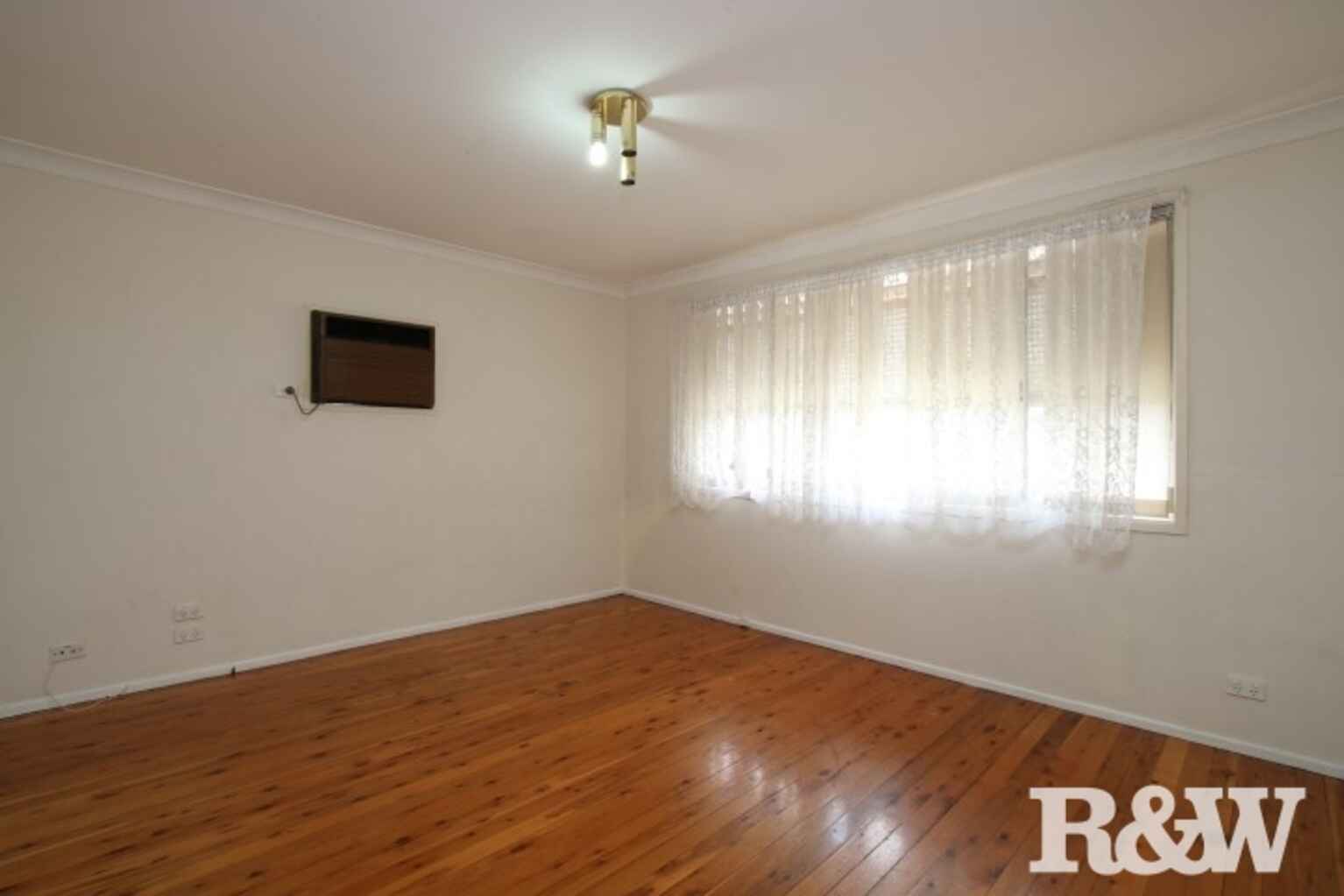 14 Kuala Close Dean Park 14 Kuala Close Dean Park