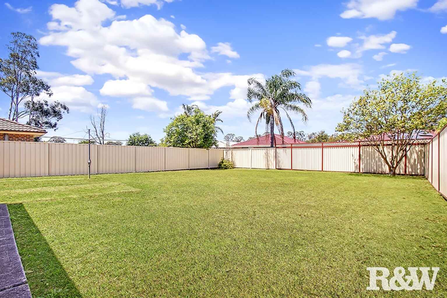 13 Budapest Street Rooty Hill