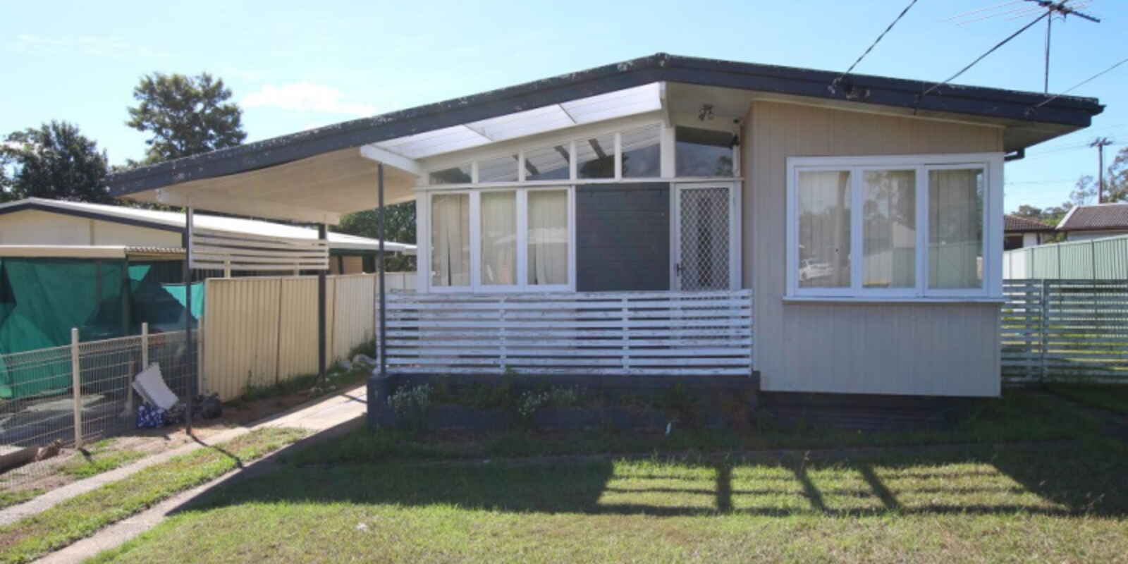 8 Hales Place Blackett