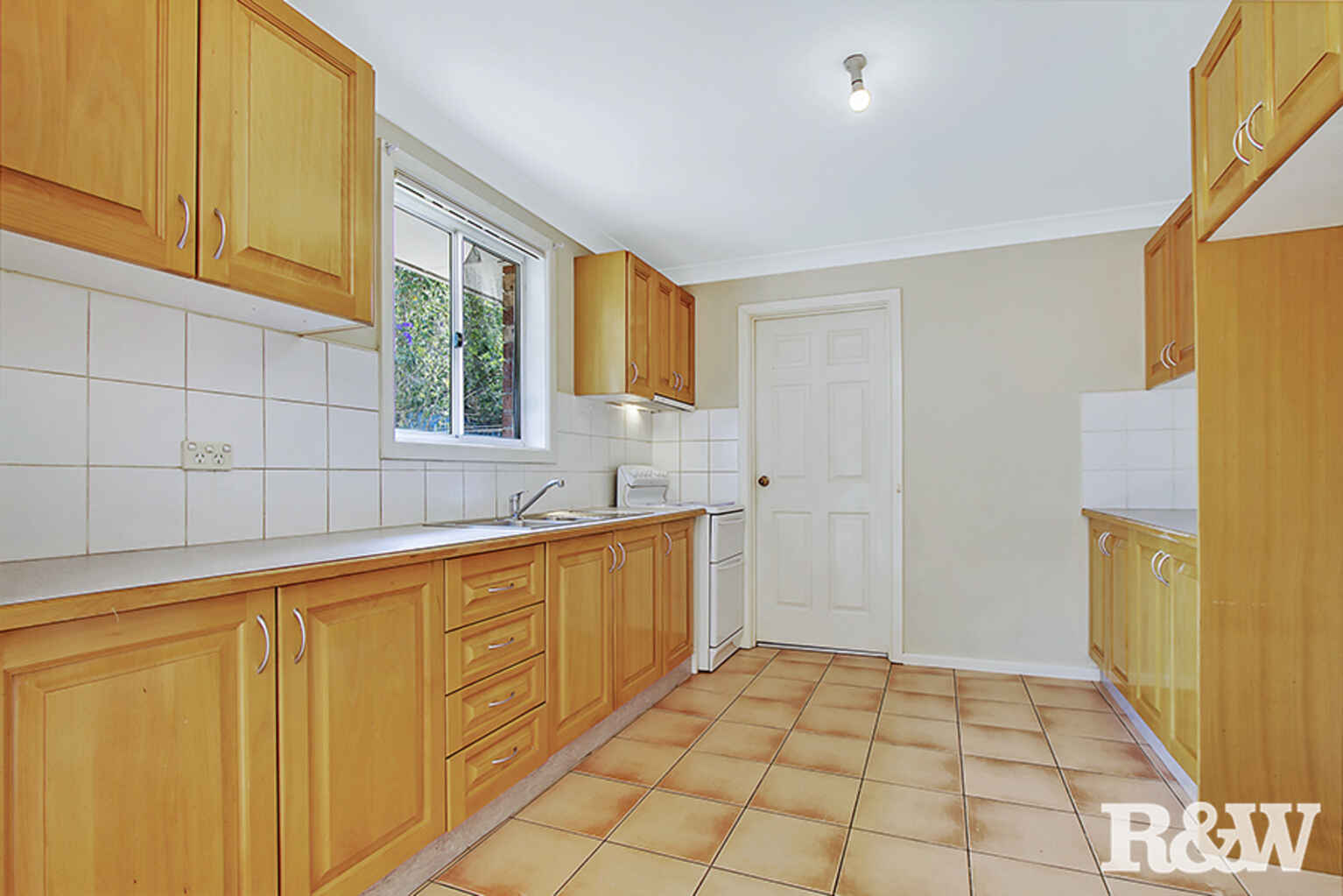 3/4 Brisbane Street Oxley Park