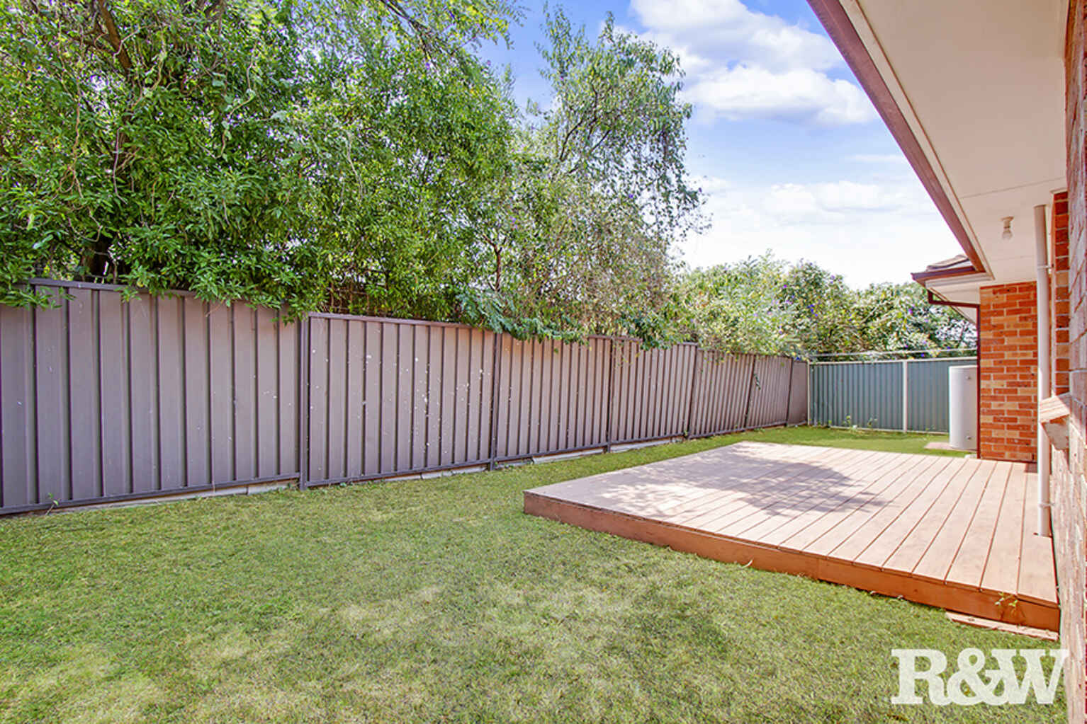 3/4 Brisbane Street Oxley Park