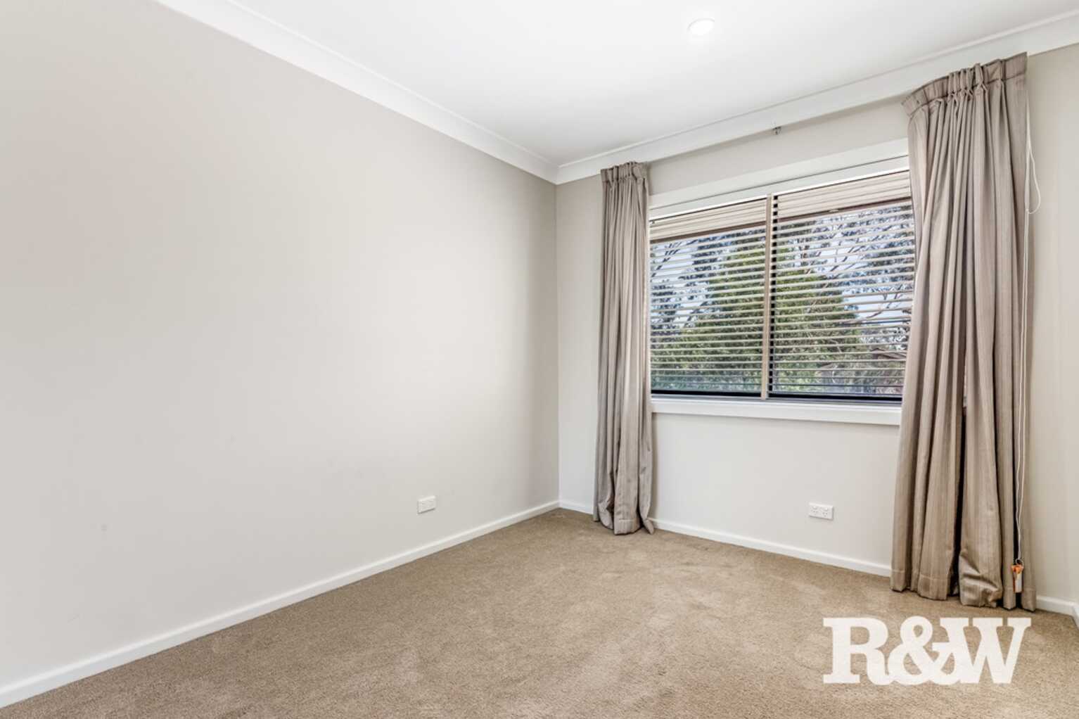 94 Power Street Doonside