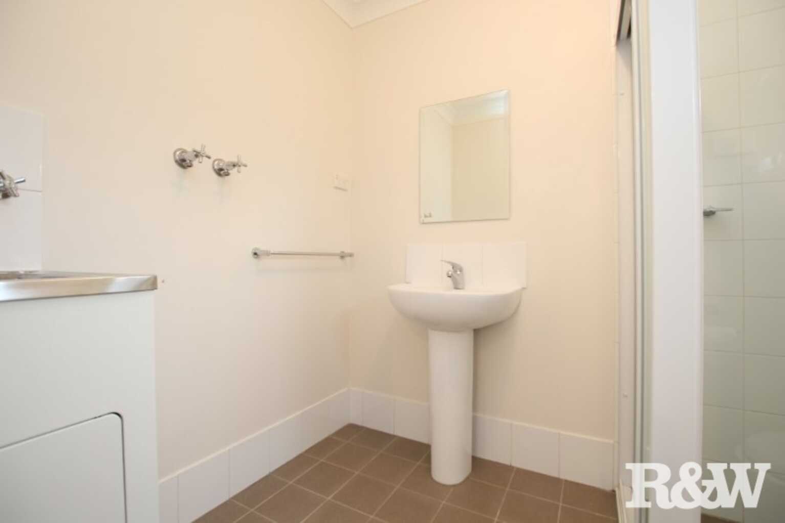 60A Adelphi Crescent Doonside