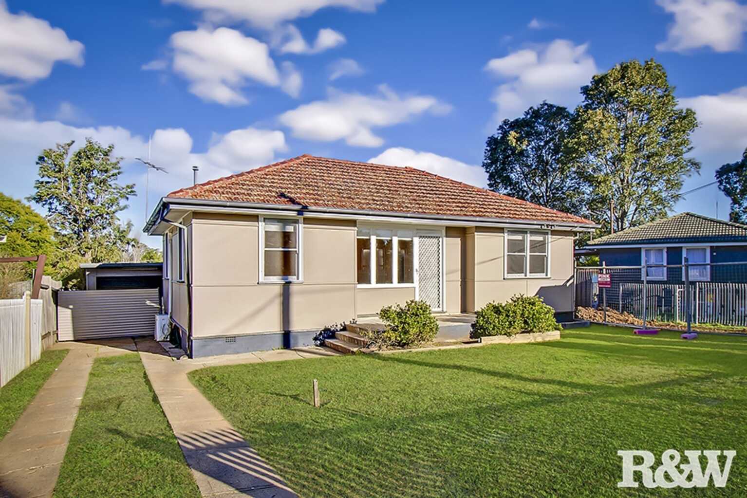 49 Neriba Crescent Whalan