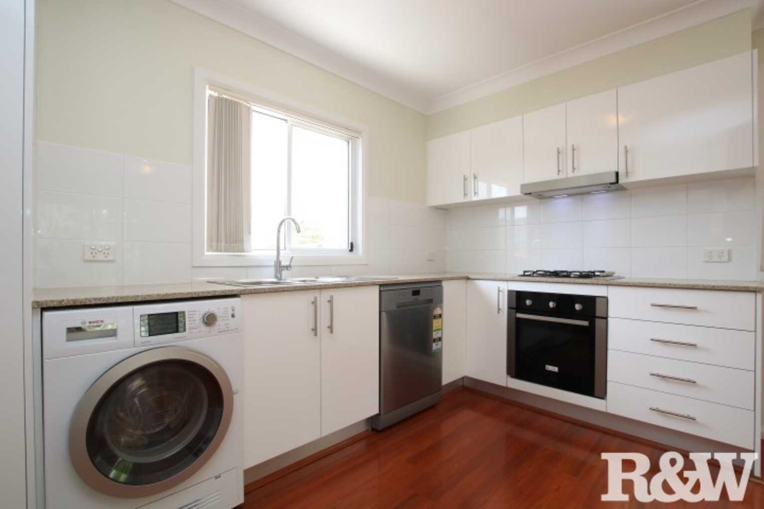 33A Hilary Street Winston Hills