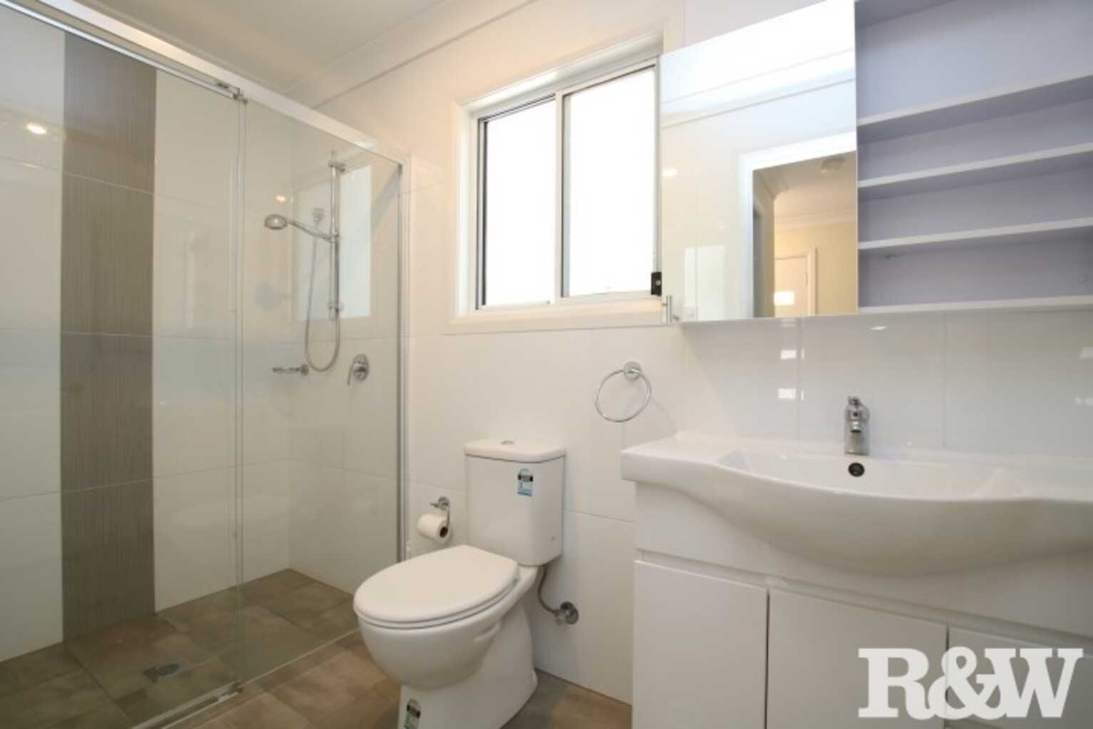 33A Hilary Street Winston Hills