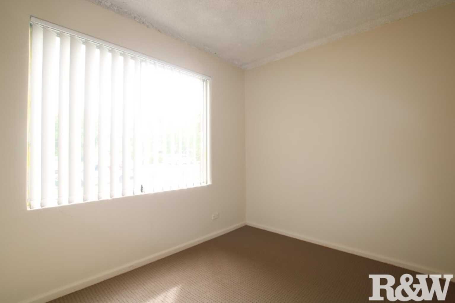 2/52 Saddington Street St Marys