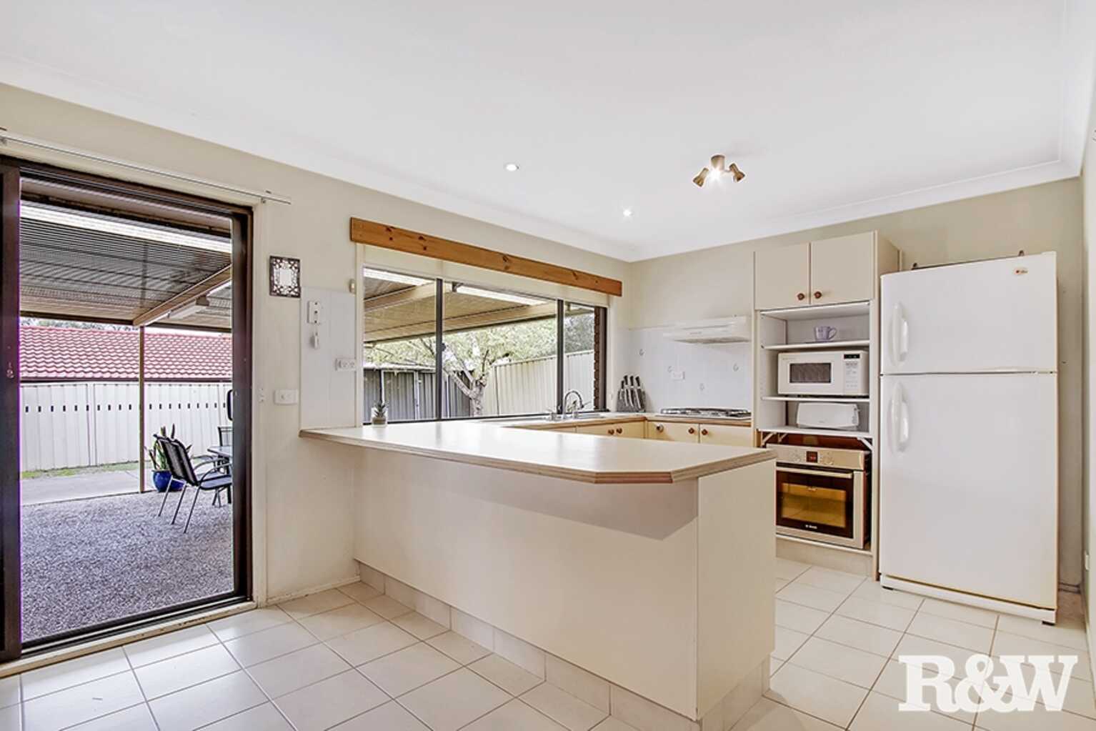 5 McFarlane Drive Minchinbury