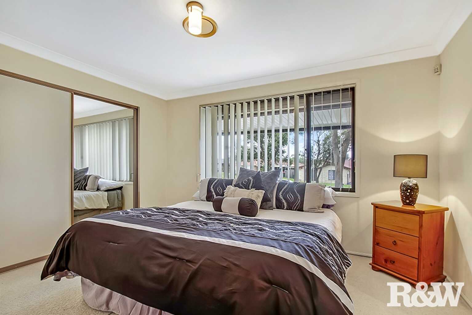 5 McFarlane Drive Minchinbury