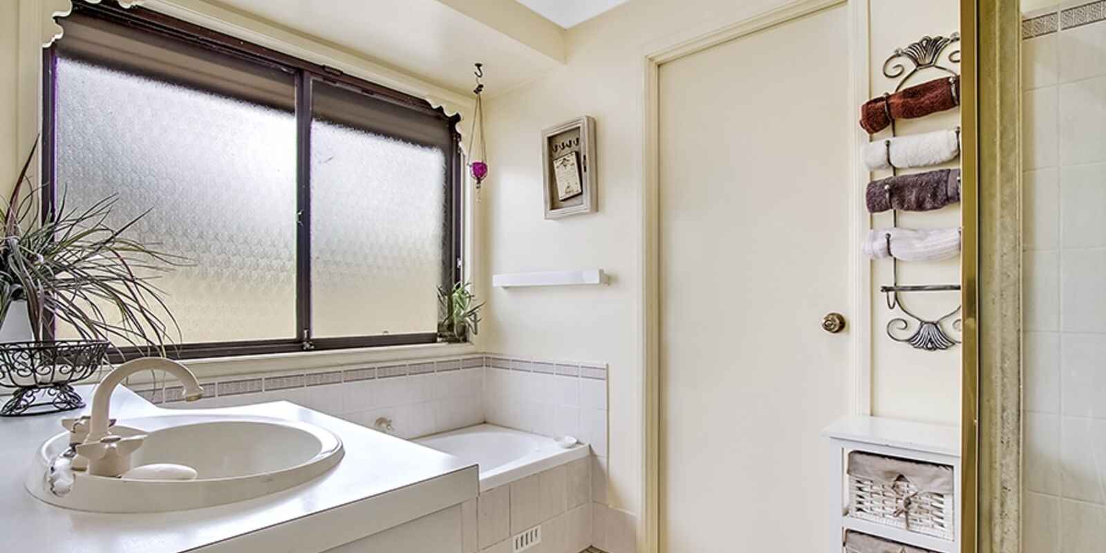 5 McFarlane Drive Minchinbury