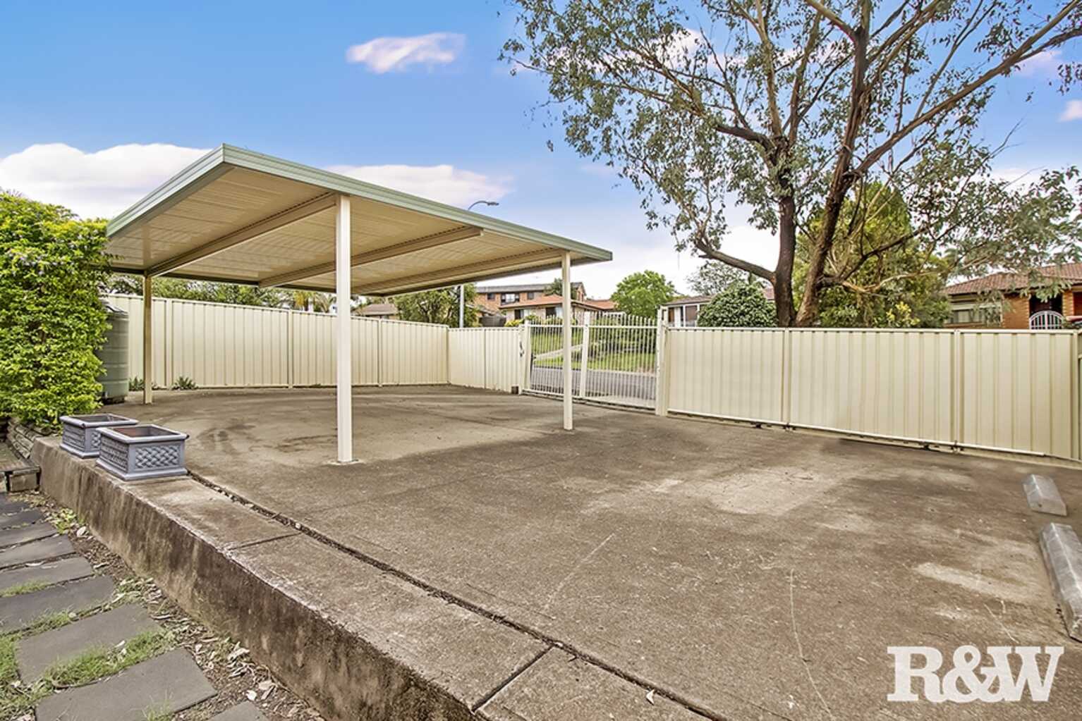 5 McFarlane Drive Minchinbury