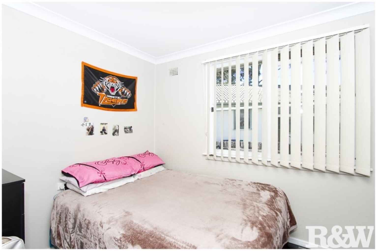 3 Weber Crescent Emerton 3 Weber Crescent Emerton