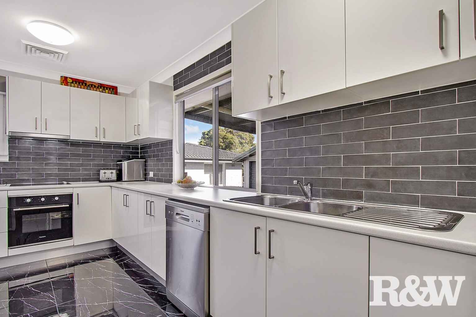 64 Boldrewood Road Blackett