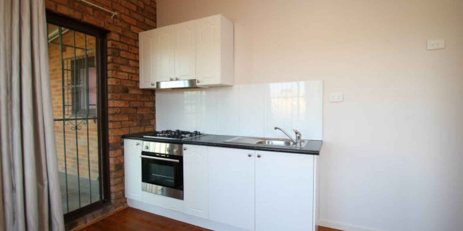 61A Siemens Crescent Emerton