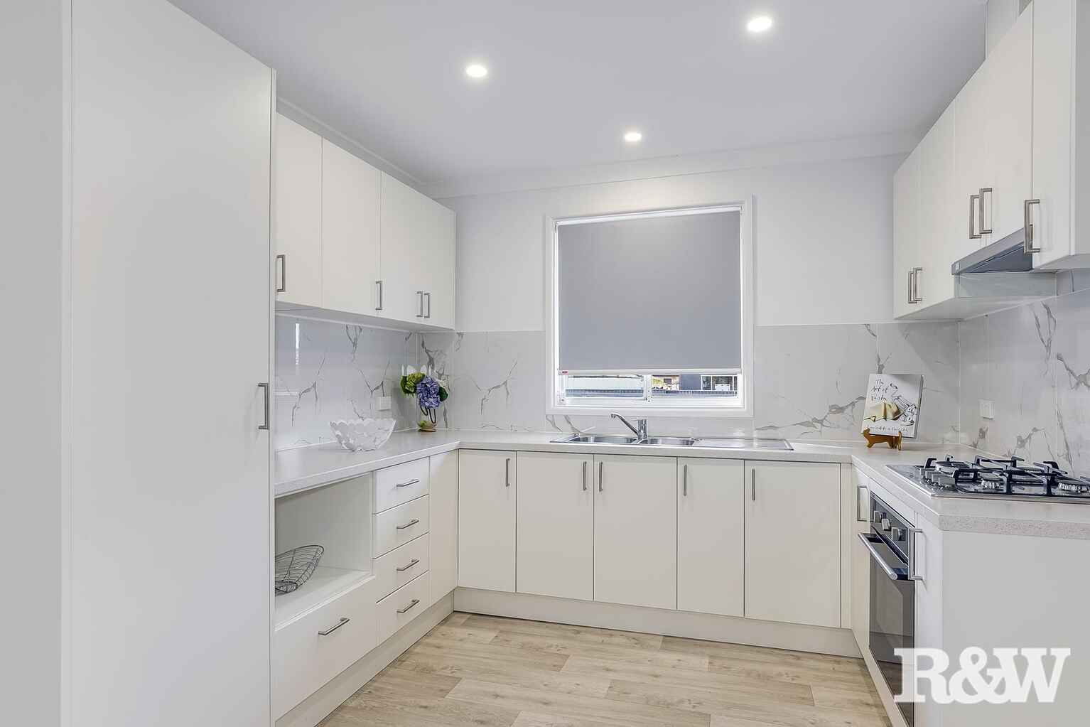 6 Helen Place Rooty Hill