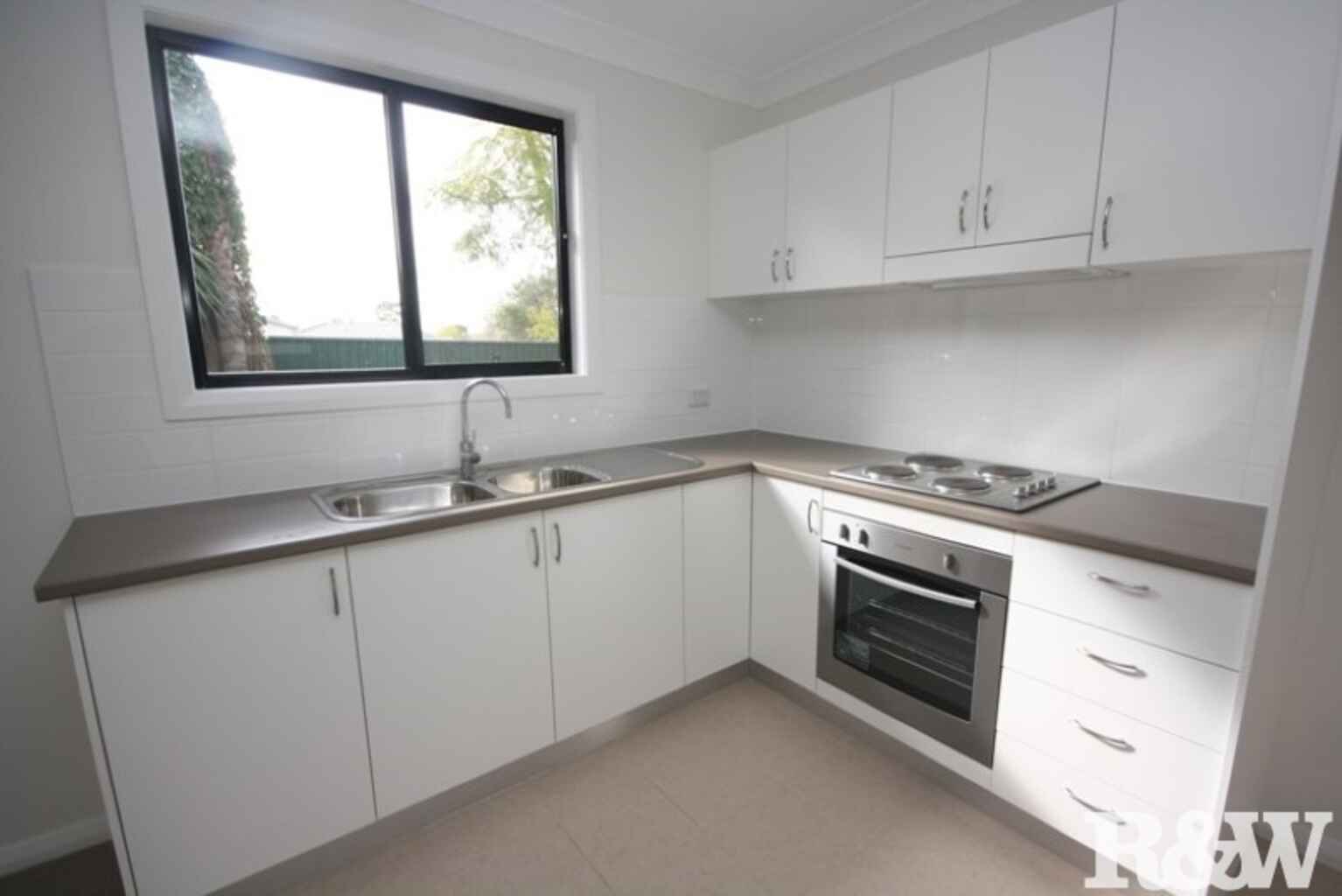 39A Elizabeth Crescent Rooty Hill