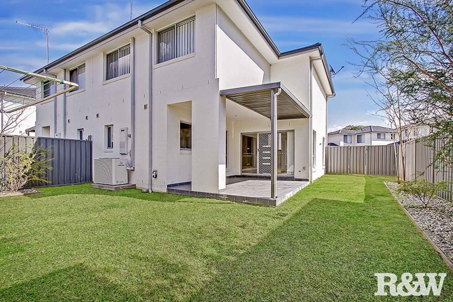 32/30 Australis Drive Ropes Crossing