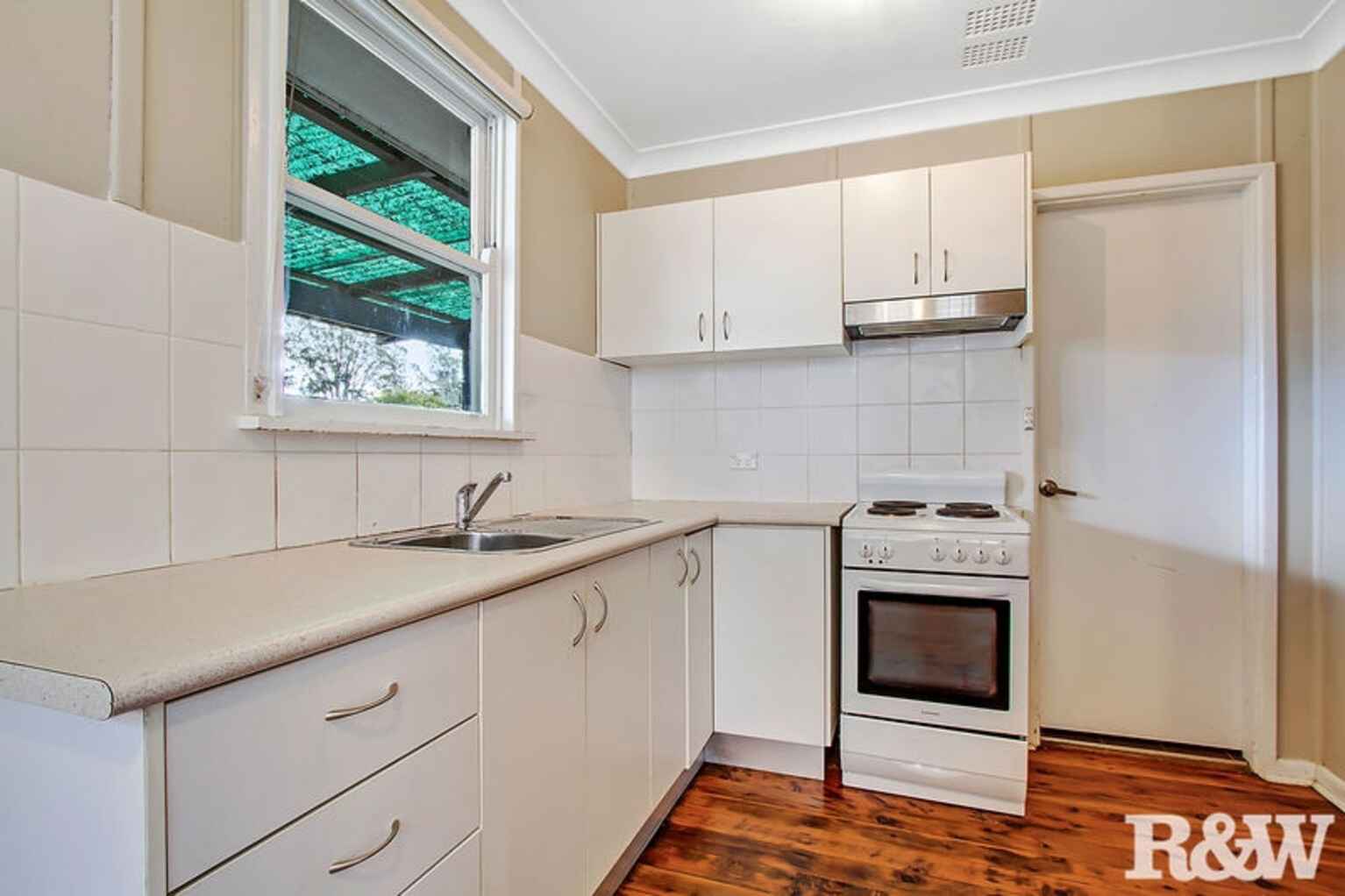 26 Luzon Avenue Lethbridge Park