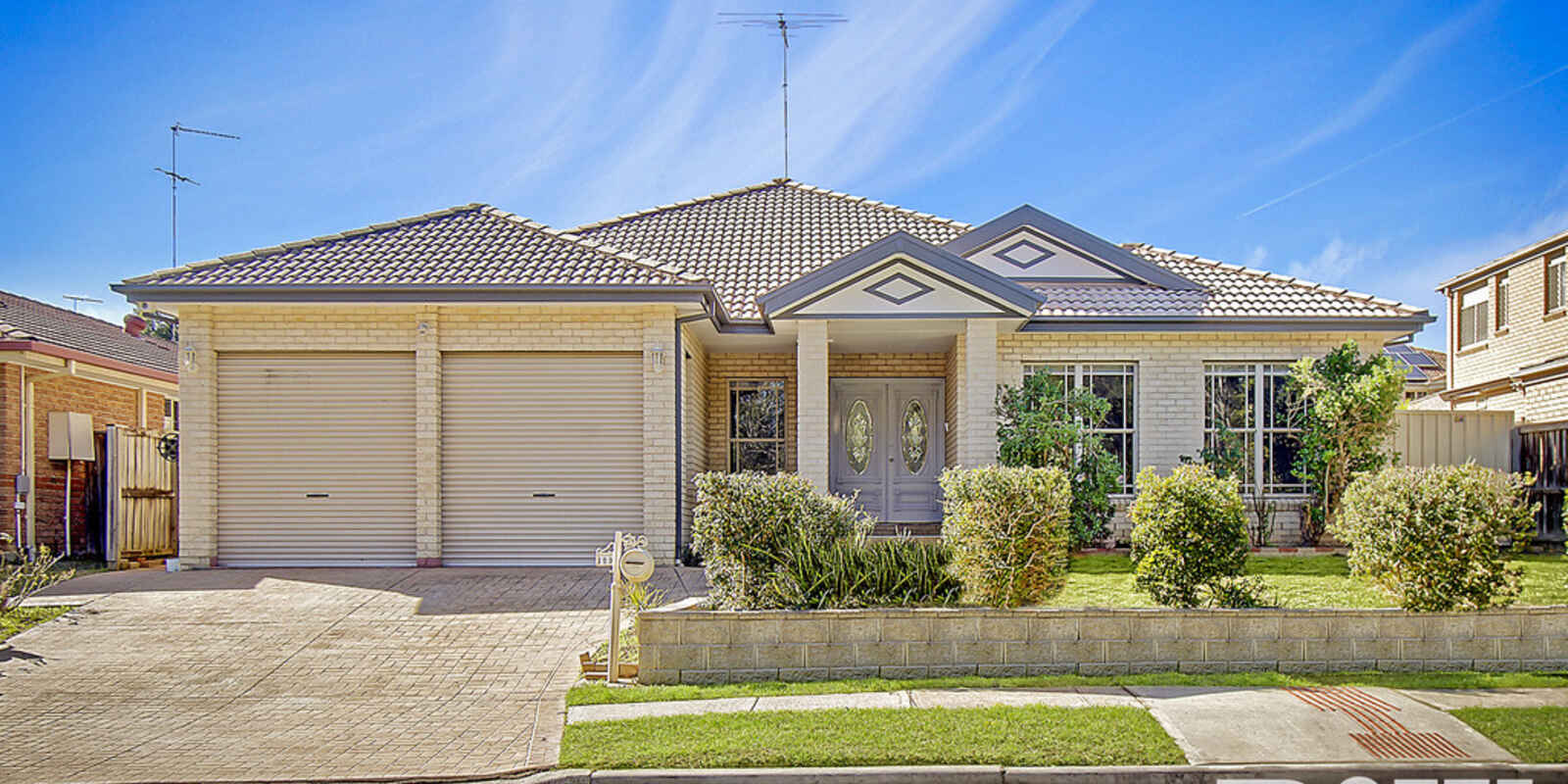 129 Woodcroft Drive Woodcroft