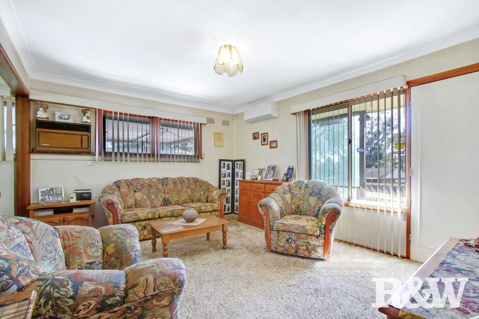 30 Magga Dan Avenue Tregear 30 Magga Dan Avenue Tregear