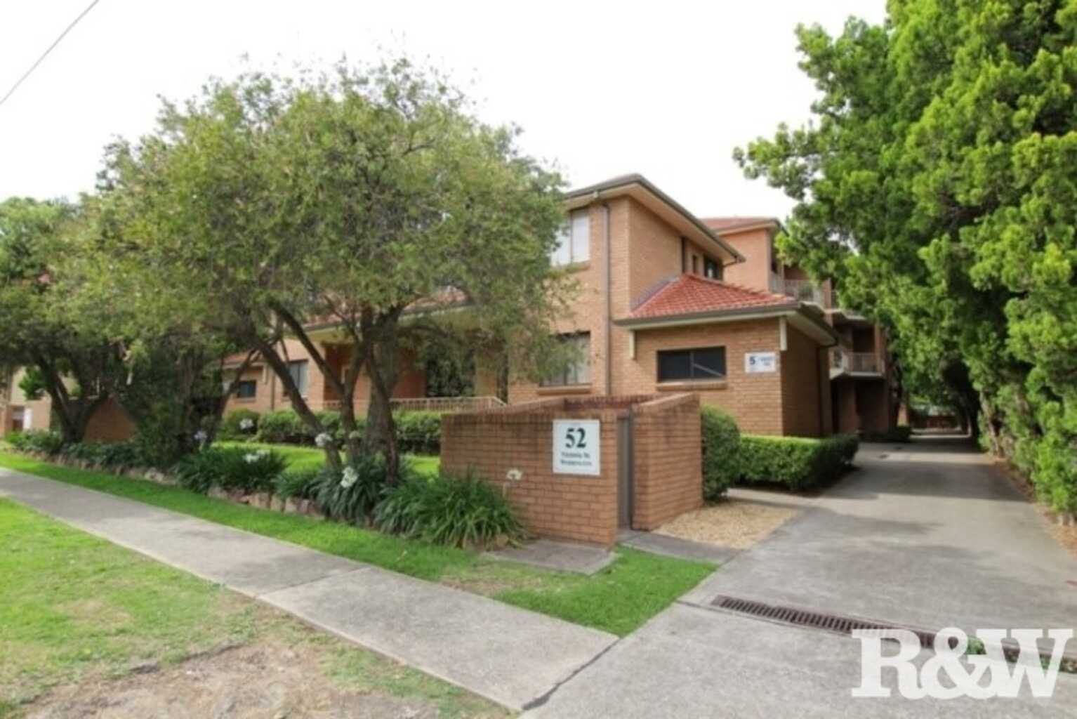 10/52-54 Victoria Street Werrington