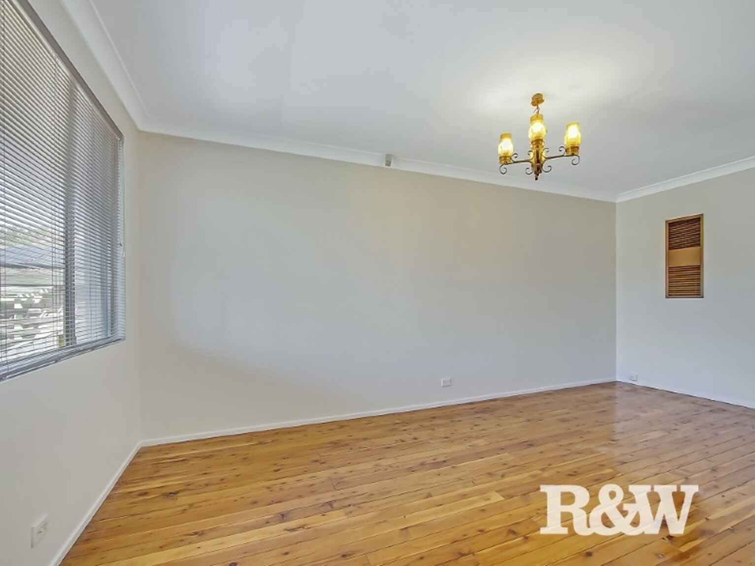 16 Hickler Grove Bidwill