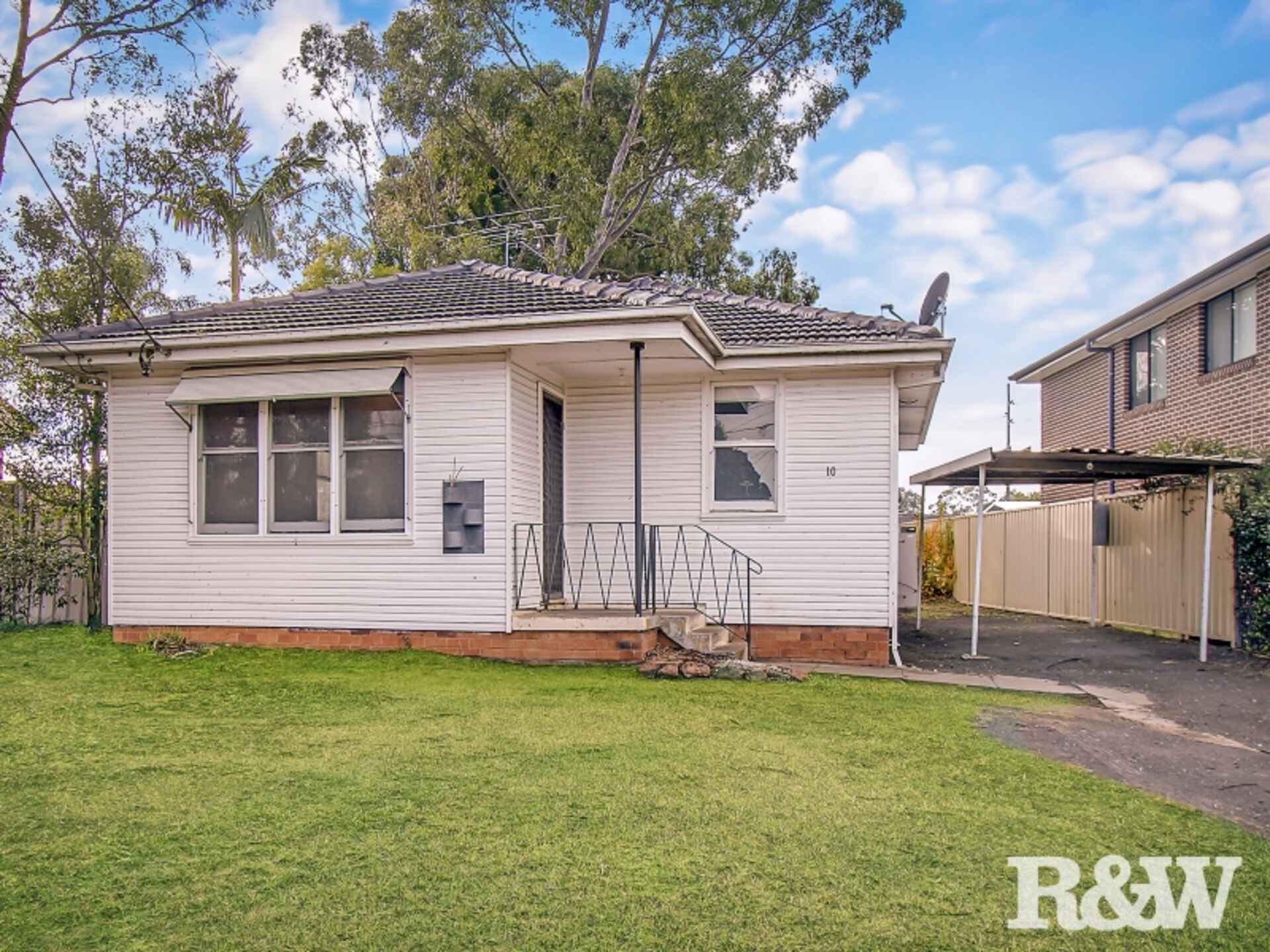 10 Cedar Crescent North St Marys