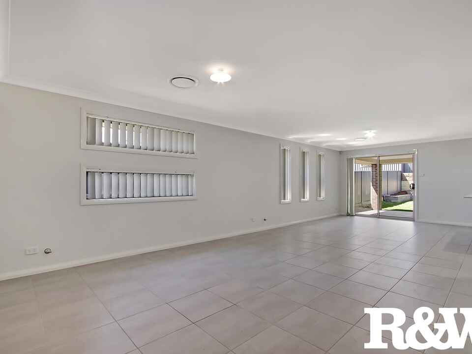 34 Longhurst Street Oran Park