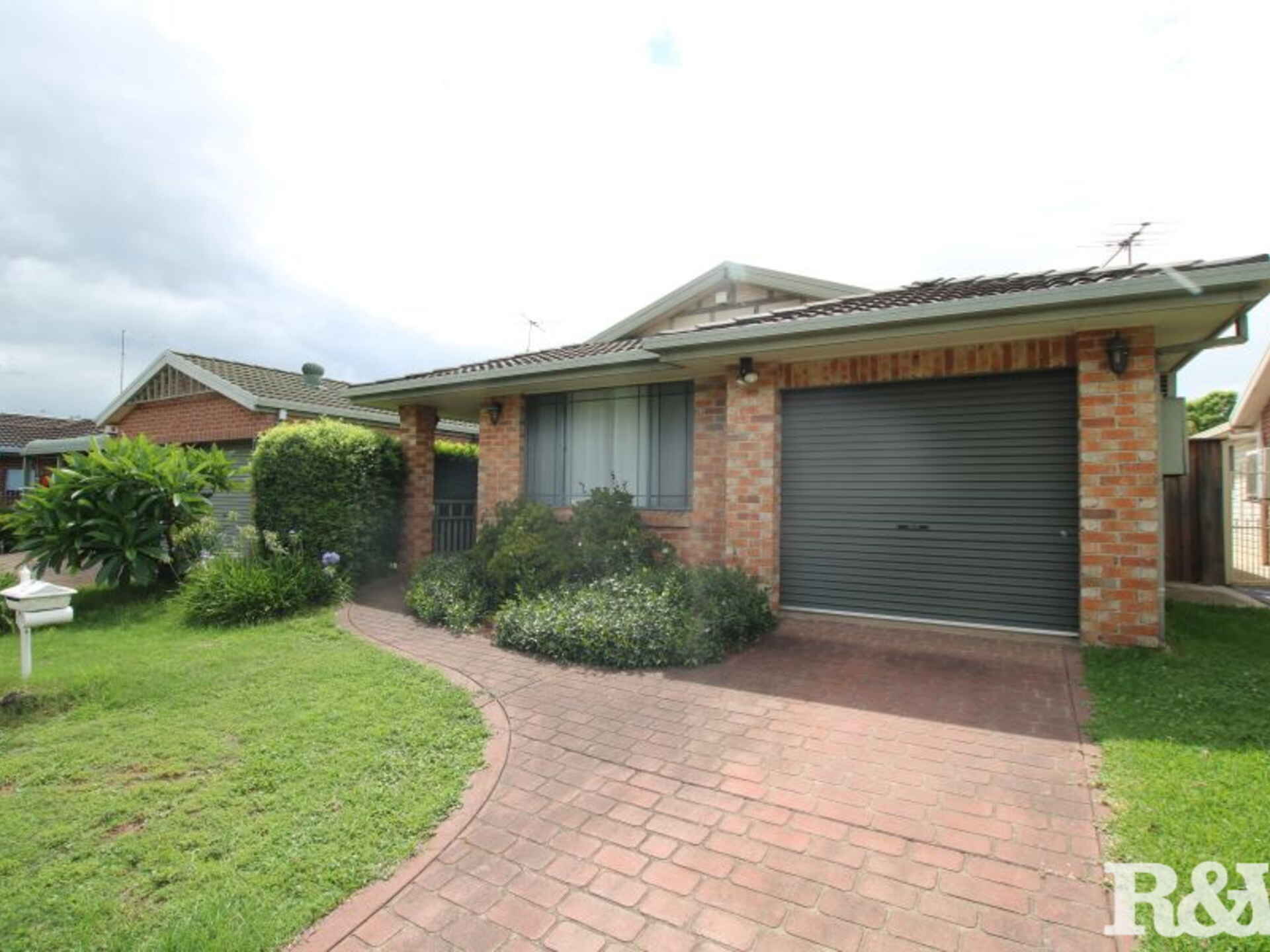 7 Dillon Place Oakhurst
