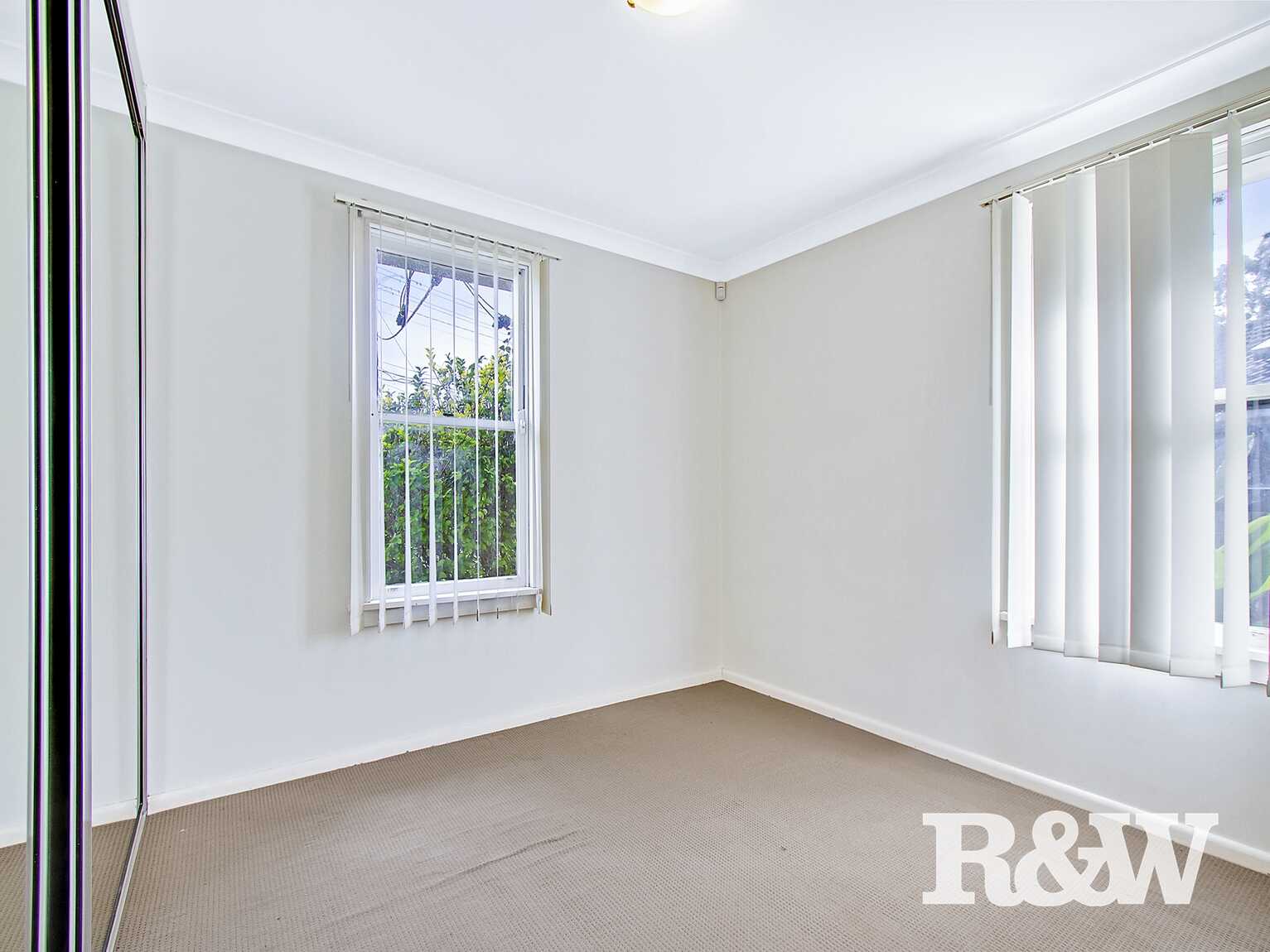 39 Waitaki Street Lethbridge Park