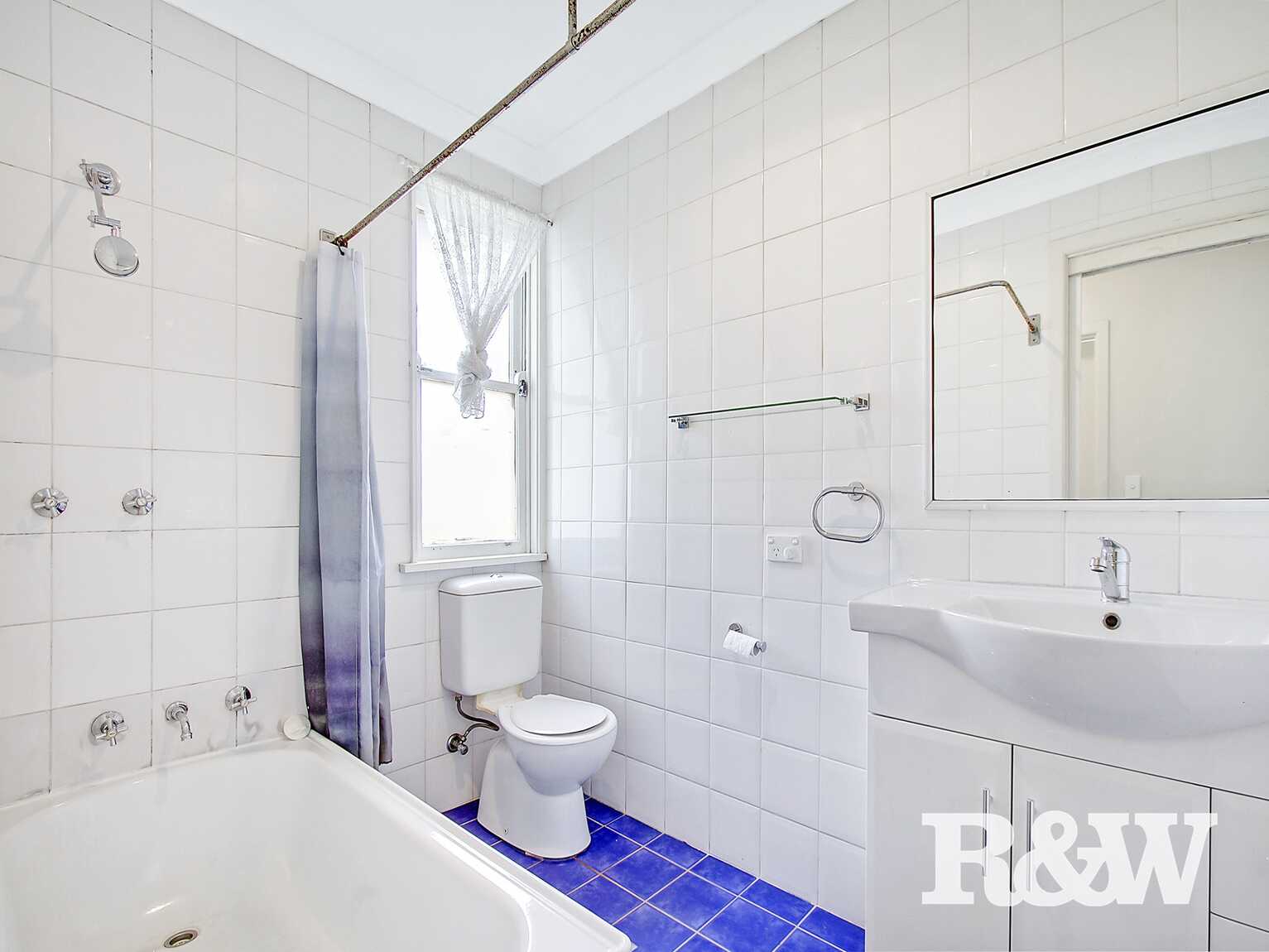 39 Waitaki Street Lethbridge Park