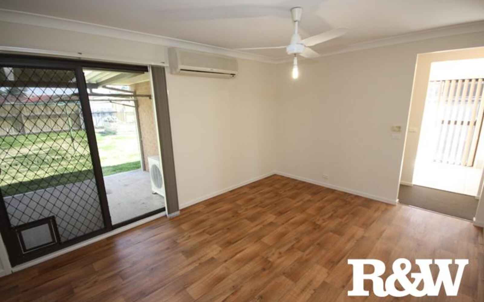 House For Lease 102 Colebee Crescent Hassall Grove