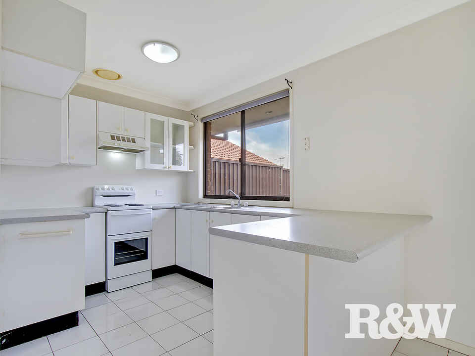 46 Colebee Crescent Hassall Grove