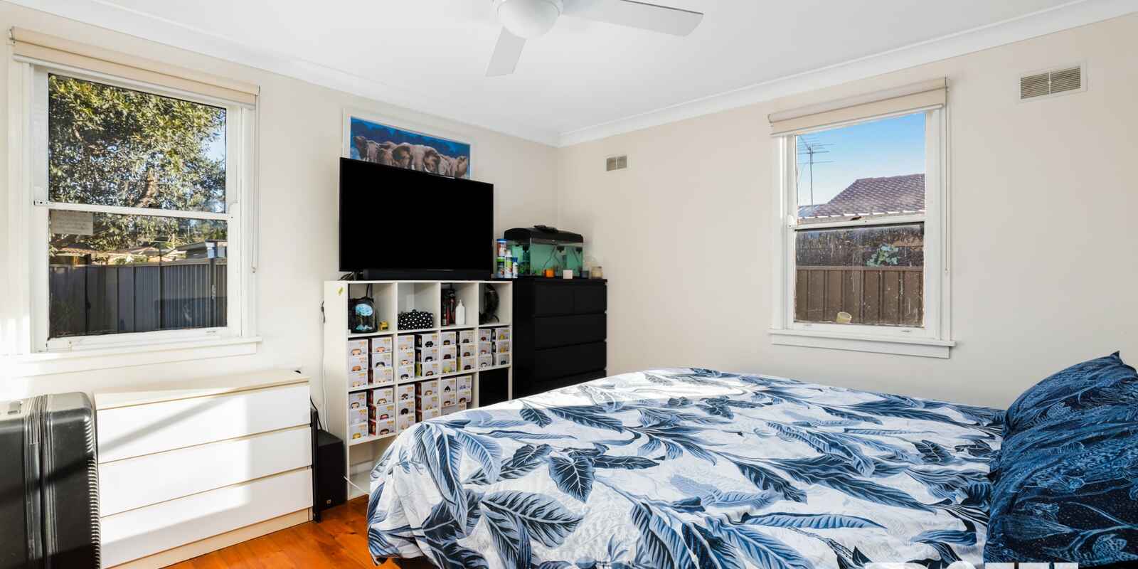 14 & 14A Samoa Place Lethbridge Park