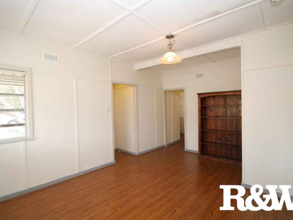 19 Araluen Avenue St Marys