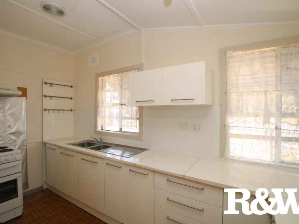 19 Araluen Avenue St Marys