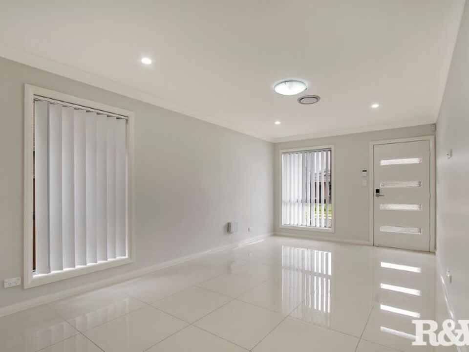 35 Waring Crescent Plumpton