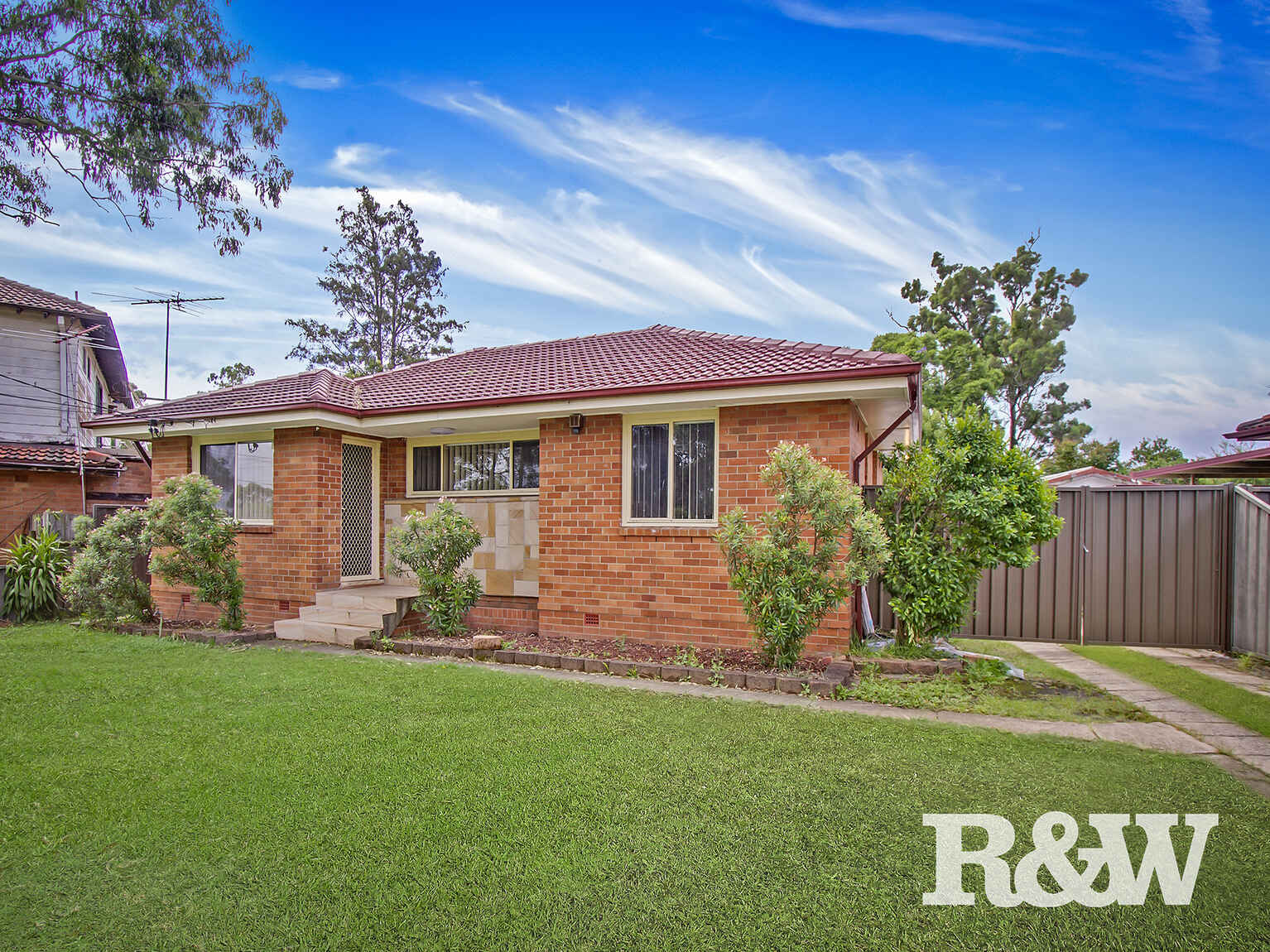 78 Luxford Road Whalan