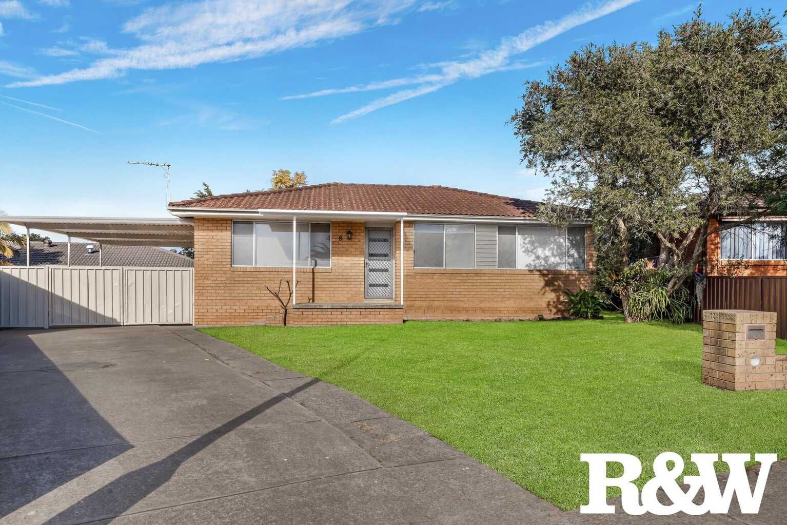 8 Benji Place Dean Park