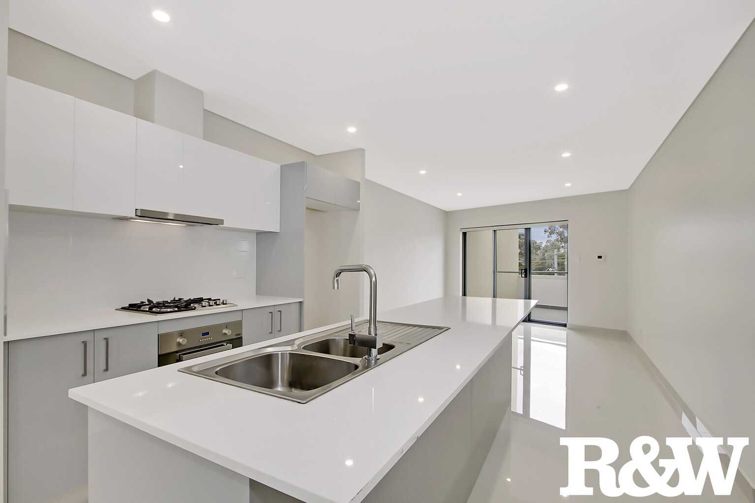 30/1A Premier Lane Rooty Hill