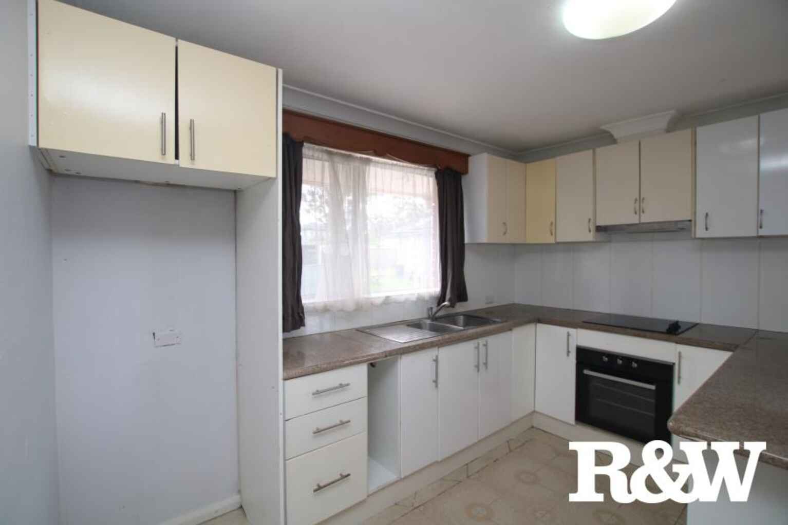 77 George Street Mount Druitt