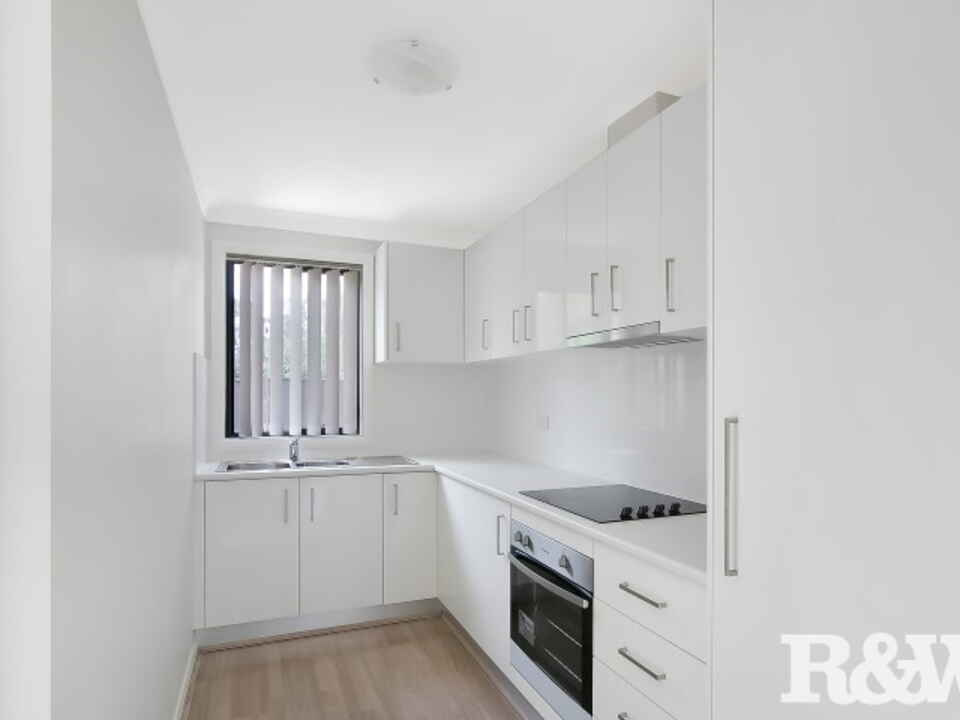 244A Banks Drive St Clair