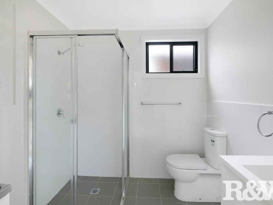 244A Banks Drive St Clair