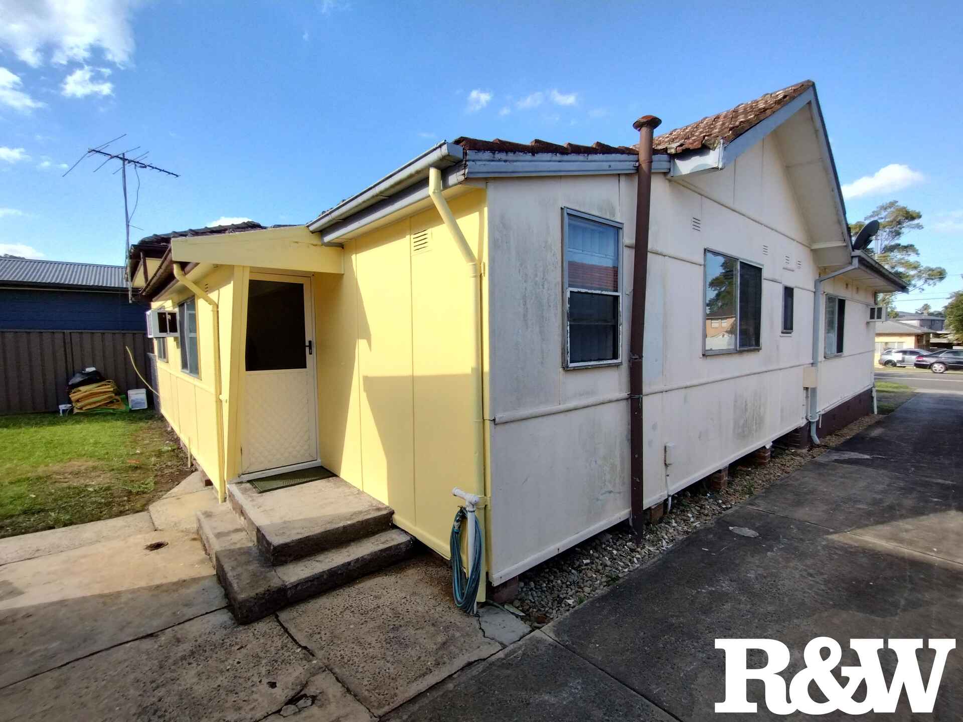 2/132 Centenary Road South Wentworthville