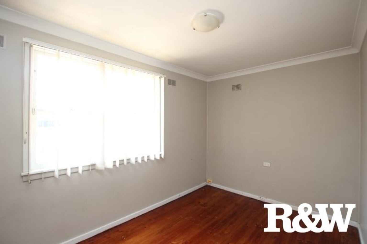 5 Weber Crescent Emerton