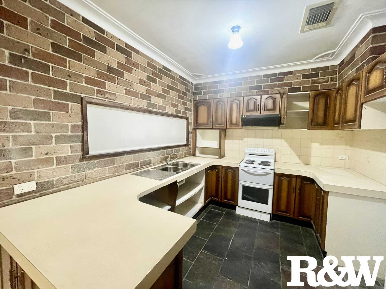 54 Brisbane Street Oxley Park