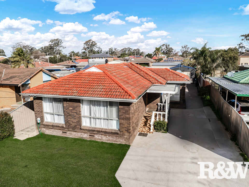 13 Deborah Crescent Cambridge Park