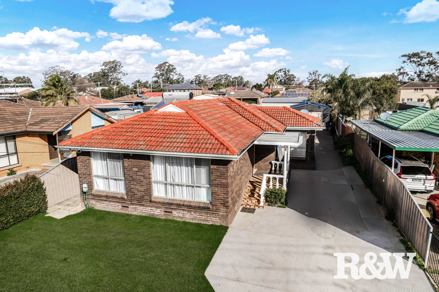 13 Deborah Crescent Cambridge Park