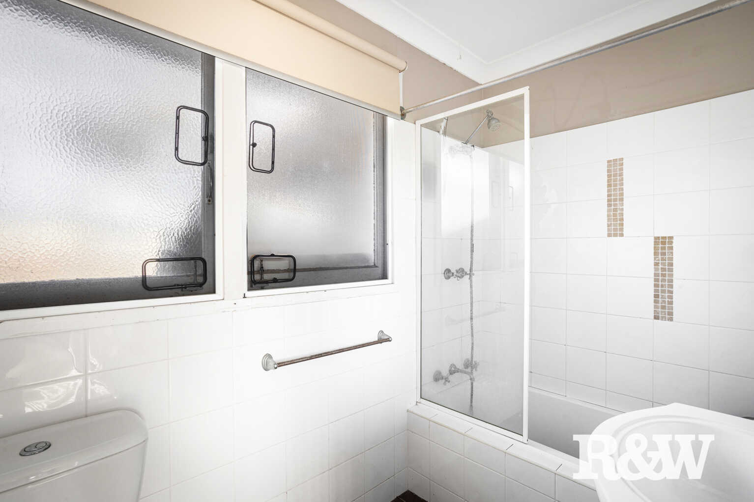 32 Manifold Road Blackett 32 Manifold Road Blackett