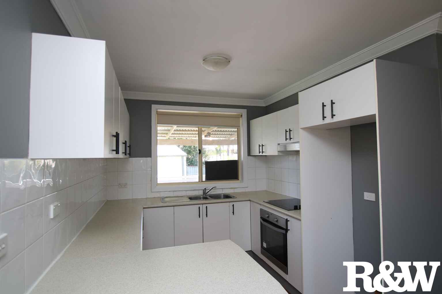 43 Roebuck Crescent Willmot